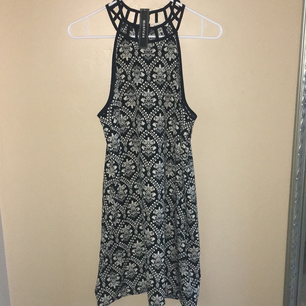 Monteau sleeveless dress women’s med new